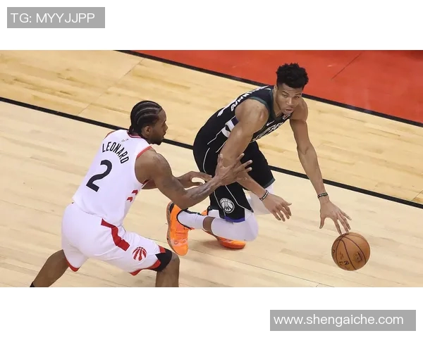 猛龙队逆转太阳队，莱昂纳德砍下关键球，演绎赛季经典逆袭