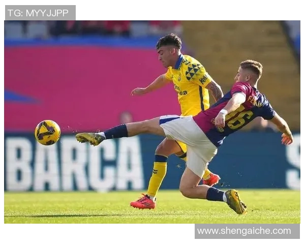 意甲焦点战都灵迎战帕尔马双方争夺三分的激烈对决