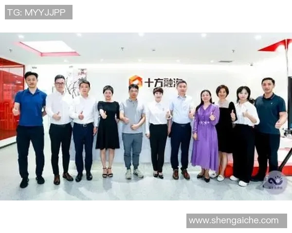 罗凯文：从普通青年到行业领军人物的奋斗历程与成功秘诀解析