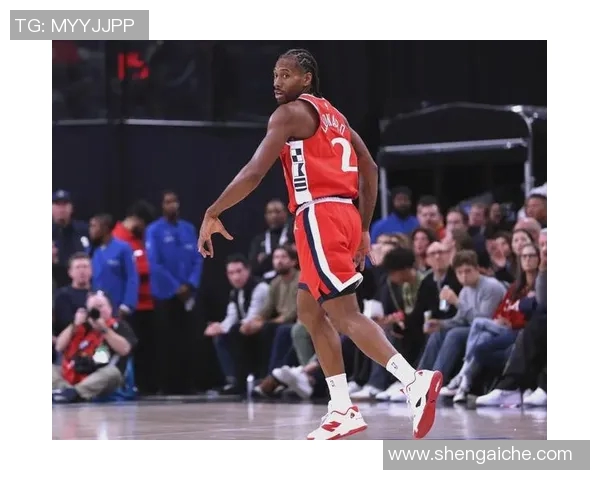 莱昂纳德缺席引发热议快船队被联盟正式警告处理